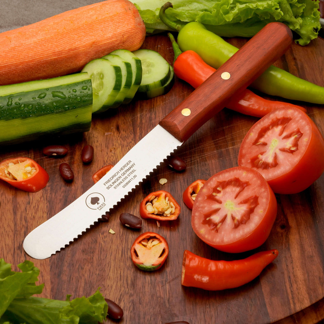 Buckelsmesser / Frühstücksmesser Solingen, ideal für frisches Gemüse und Früchte, scharf und handgefertigt.
