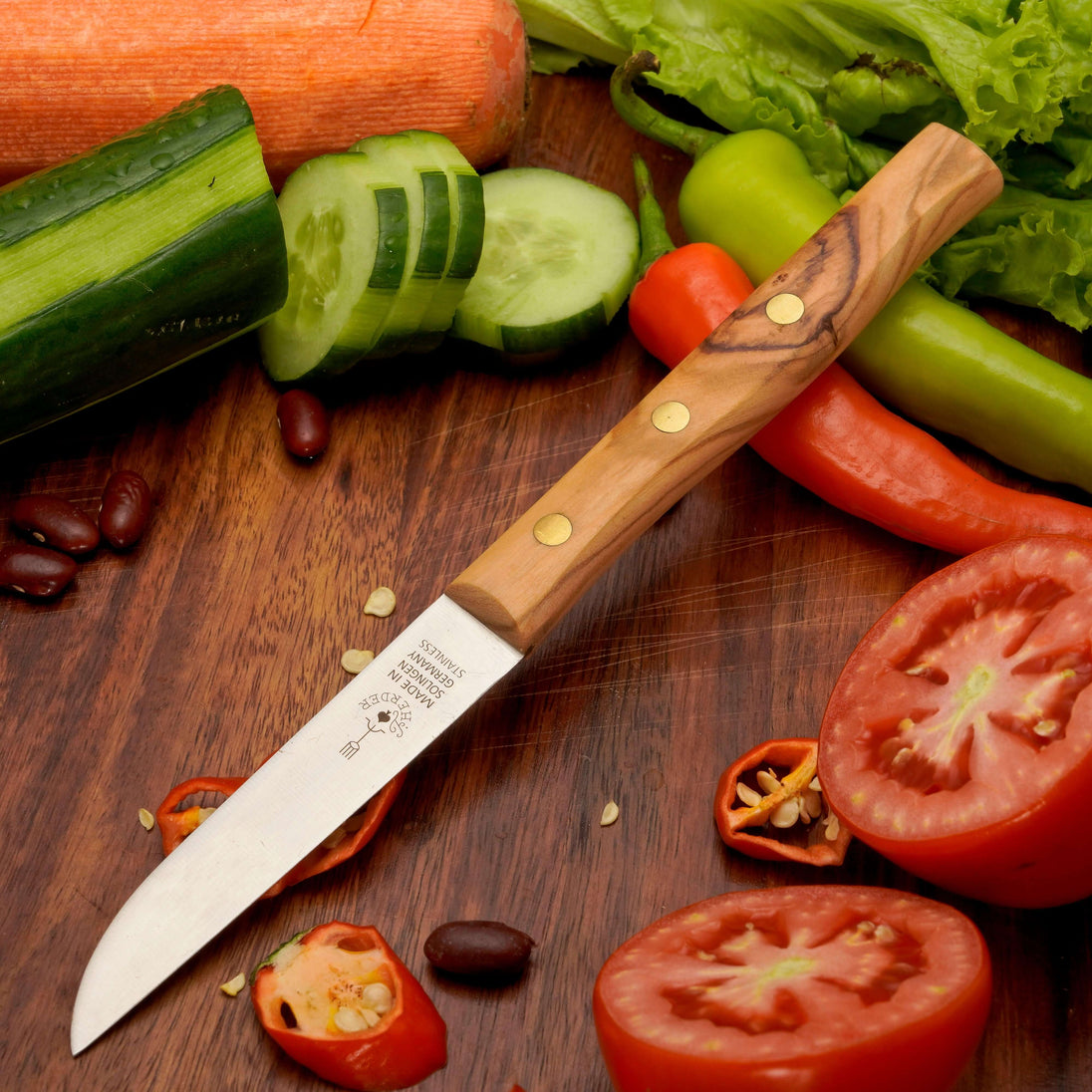 Gemüsemesser Zöppken Style mit edlem Holzgriff, ideal zum Schneiden von frischem Gemüse und Obst.