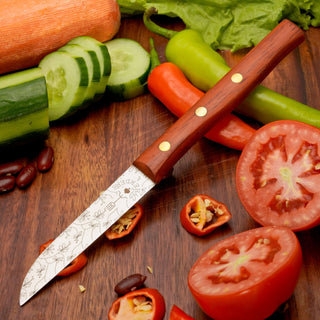 Gemüsemesser Zöppken Style aus Solingen mit Holzgriff, ideal für präzises Schneiden von Gemüse und Obst.